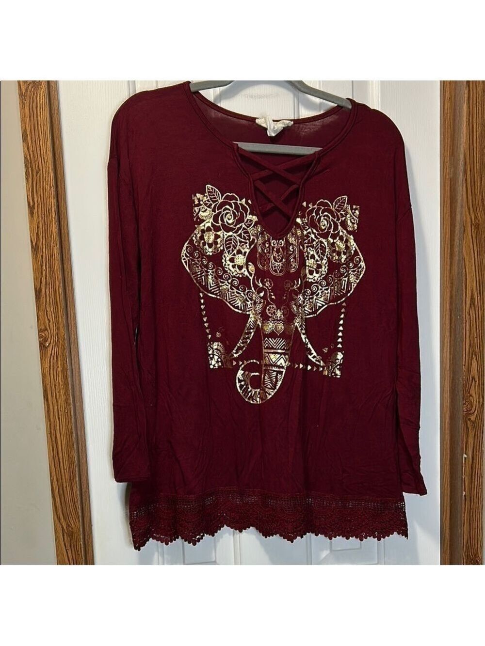 Red and Gold Elephant Embellished Blouse EUC